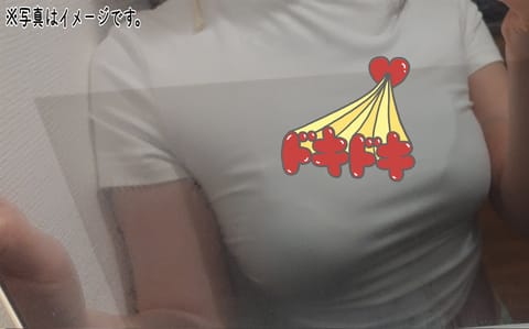リンパの先生が言うには
この辺りを優しくすると
一番よいらしい！！

るん🎵

レンジの鏡にて

ぽちゃこ　水沢🐰