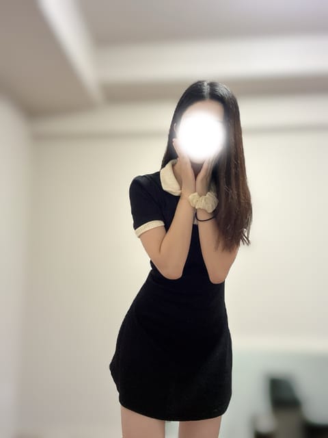 おはよう☀️
今日もいてます！
ご予約🈵と言いたいとこですが
空きあります
お盆でみんな帰っちゃったかな〜🥲
京都民様お