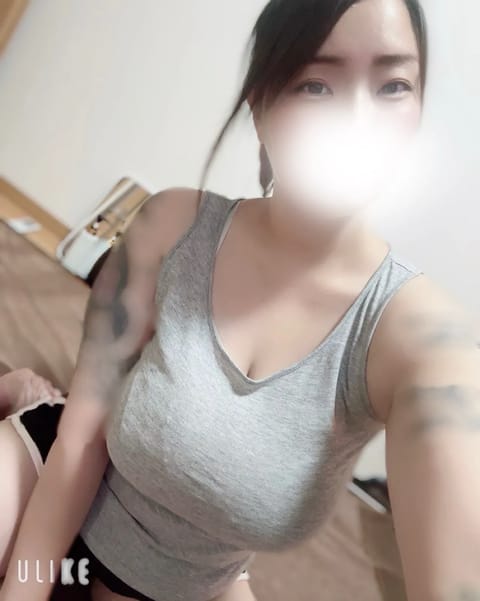 おはようございます！

本日16:00頃までは受付🉑
ご予約お待ちしております♪
パネルまともなのないけど

変えたこと
