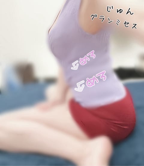 おはようございます。

朝から動物病院へ行くのに準備中。

いつでも冷静かつ沈着！！

落ち着いて行動する派なので、

