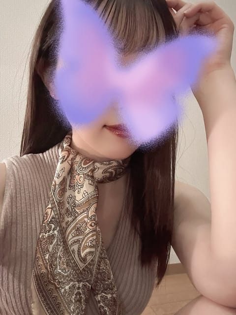 緊張しまくりの初日、いっぱい話せて楽しかったです☺️🤍

明日も22時からいます！

#メンズエステ
#メンズエステ大阪
