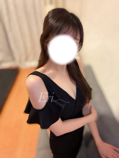 今日と明日

2 枠  限 定 です

1 9 -

🤍
