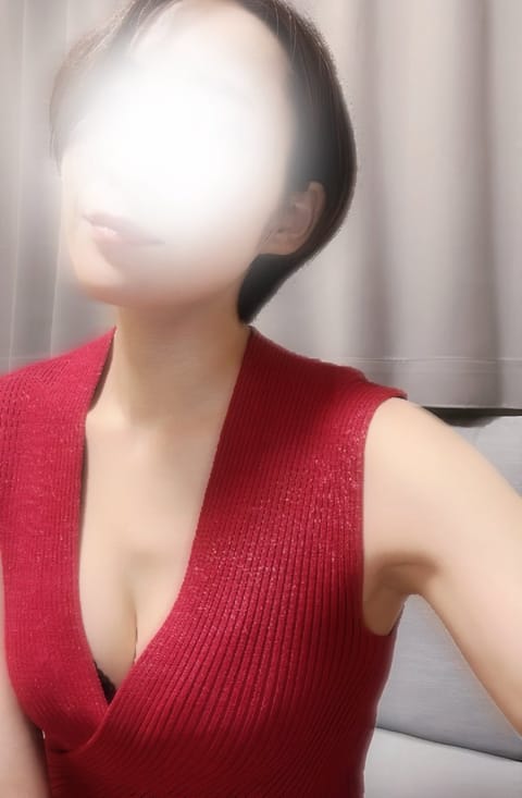 おはようございます！
今日も15:00〜堺筋本町ルームで出勤です❤︎
🈳あり✨

お問い合わせお待ちしております☺️

