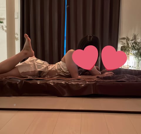 こんばんは🌙ななです💜
22:50から空きあります☘️
連休の疲れ癒やしに来てください🥰  https://twitte