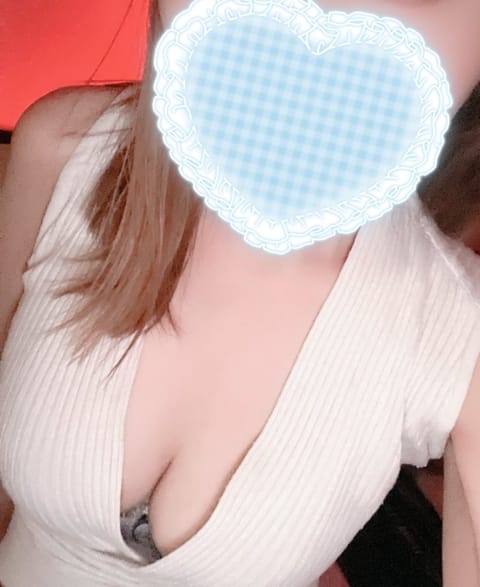 本日浦和ルームに出勤中(*´˘`*)♡

🈳あります♡

28時までいますので癒されにきてください(๑´ㅂ`๑)♡*.+