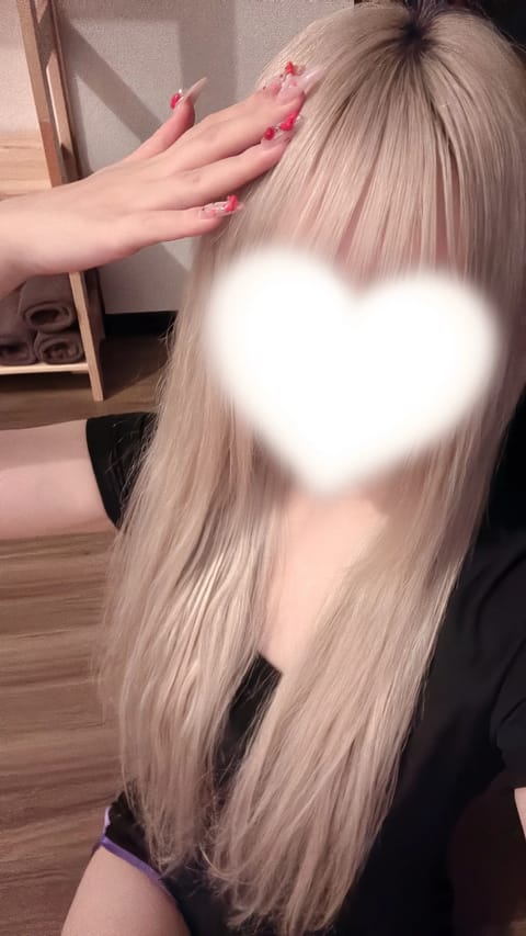 今日は吉祥寺です♡

朝までいるので会える約束ください🥺💞台風来る前にららと幸せ時間共有しよう🎶⭐️

#メンエス　#メ