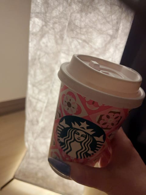 前のお店の仲良しさんたちのおかげで最高の静岡初日だったなぁみんなありがと🥹
差し入れまで本当感謝🙇🙇🙇