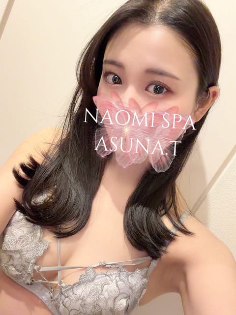今日は夕方から出勤だー！どこのルームかな？って確認したらそもそもシフト出せてなかったみたい🤣もしかして明日も…？と思って