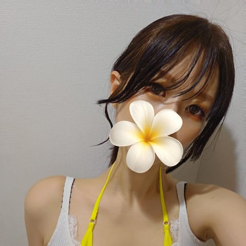こんにちわ☕
火曜日出勤する予定でしたが急遽地元に帰省してました🙏💔
ご予約くださってた皆様申し訳ございません…😭
来週