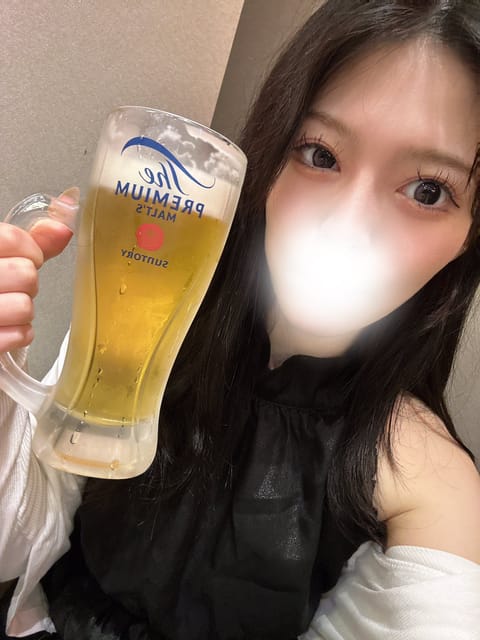キンキンに冷えたビールとかが飲みたい季節🍺🍺🍺

4時までいます🙋‍♀️🙋‍♀️🙋‍♀️