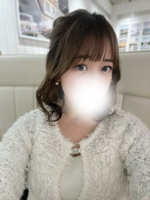 今週20日いるよ🕊   〰︎︎♡

最短15:45~🉑です💕
