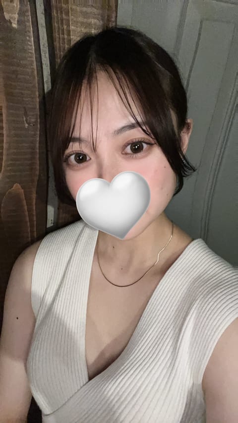 本日18時まで上野店出勤してます\♡︎/︎
ご来店お待ちしております🙇🏻‍♀️´-

 #メンエス #メンエス東京