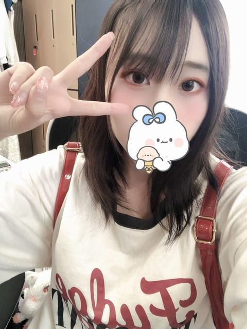 出勤早々会いに来てくれたお兄さんありがとうございます😊
お兄さんのおかけでいい一日になりそうです🥰
今日も夜中までいます