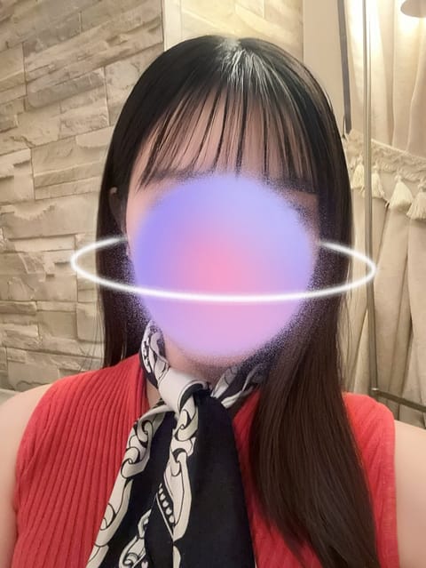 今日からまた4連勤です❣️

2時まで受け付けておりますので、
皆様お待ちしております😌🤍