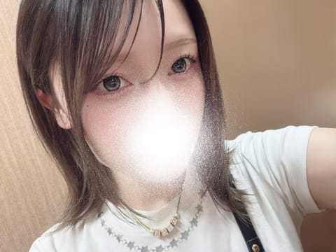 ついに2:00までいるのは今日がラスト！！❤️‍🔥
明日は14:00~19:00くらいの予定です！🫶🏻
まってるねーん🐰