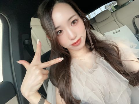 今から出勤だヨ🥹🤟
事前予約して頂いた本指名様、ご新規様ルームでお待ちしております🙇‍♀️🤍