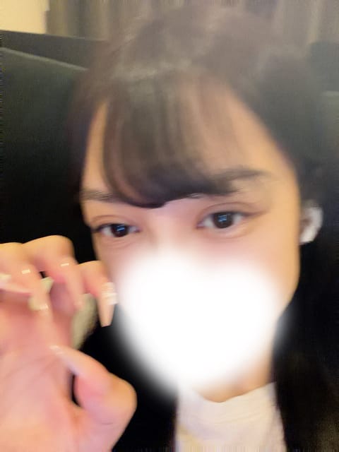 本日21時から朝の4時です🫪急な雨でずぶ濡れになるかと思ったけど何とかあんま濡れずに来れました😞急に夏を感じた数時間だっ