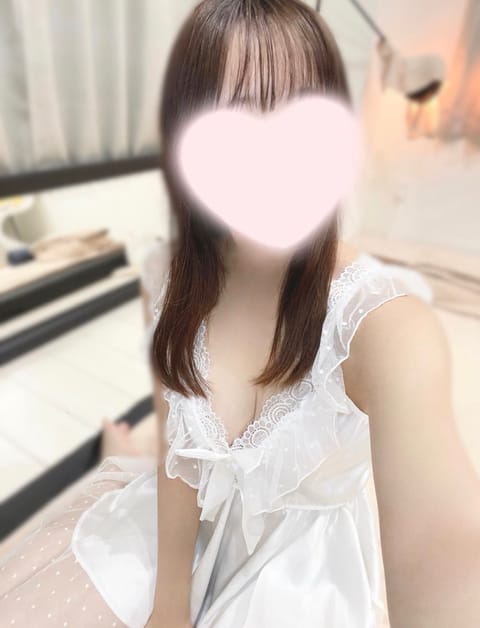 🍀明日19:00~21:00🍀

出勤します🎀

お時間会う方一緒に楽しい時間を過ごしませんか🤍

ご予約お待ちしており