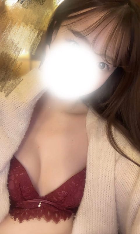 天気悪いね〜🥲☔️
足元悪い中来てくれたお兄さんありがとうございました>_<♡

まだまだお待ちしてます🥺
