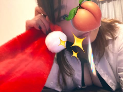今日はちょっと気の早いクリスマス気分でサンタ帽をかぶってみました🎄

#ふわふわお姉さん
#リラクゼーション 
#横浜