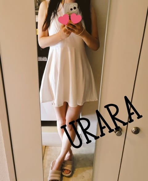 お疲れ様です☺️
うららです👍✨

まだまだ残暑つづきますが⋯皆様大丈夫でしょうか？👋

昨日は日傘もなしで長い時間外出