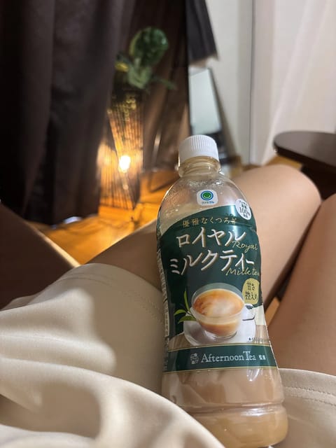 先程はありがとうございました☺️
差し入れもありがとーう🫶🏻
ミルクティー大好きだからうれしい🫖♡

気をつけていってら