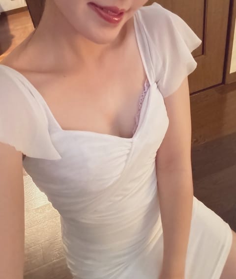 次回🤍
4/17(金)12時〜19時🏠古河
4/18(土)12時〜20時🏠古河

最近は初めましてさんが多くて春だなあと