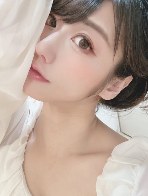 滅！！関連でヅカ界隈がざわついておりますが、お客様からたまにヅカ系と言われる私…

どっち役❓😂