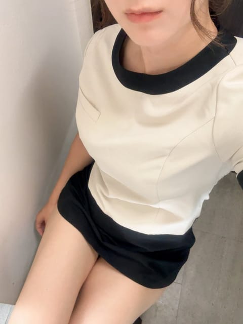 本日も17時までいます🫧
ご来店お待ちしております🎐

🔗 http://headspa-tokyo.com
📱 03-