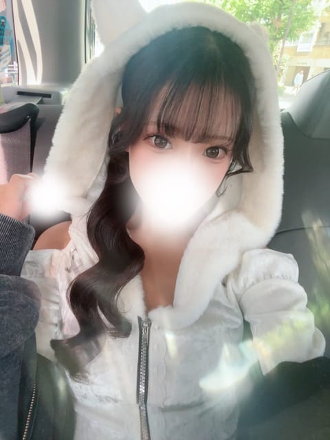 本日2回目の出勤１１－２０います💕
早速ご予約ありがとう♡

🈳１１:００〜
🈳１５:１０〜

りり、たくさんたくさんが