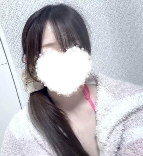 本日17:30から出勤です🎶
ご予約お待ちしてます^ᴗ  ᴗ^♡