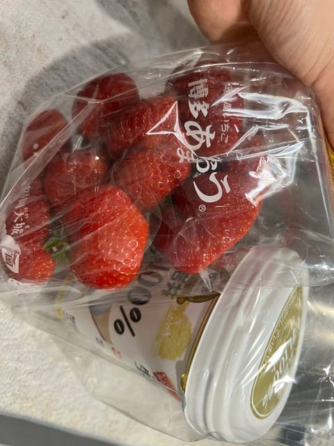 皆様お疲れ様ですm(*_ _)m
本日は少し前とうってかわって寒い🥶雨*☂*̣̩⋆̩
でもちょっといい事ありました😊いち