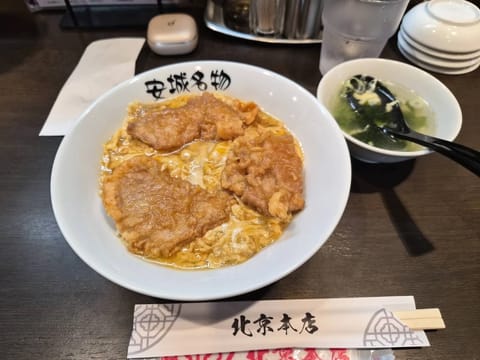 遠征の楽しみの１つ✨
近隣のスタバに行くこととランチ巡り✨

今日しかランチに行けないので、調べたらそこまで遠くないしお