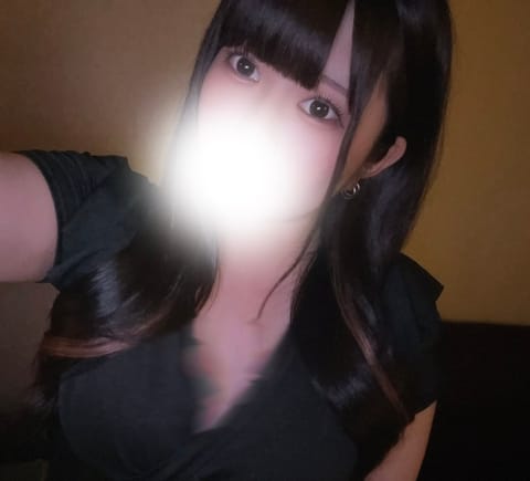 スタートのお客様ありがとうございました🌟
フェザータッチたのしかった🎀

まだまだ夜更かしするぞーーー🌟🌟