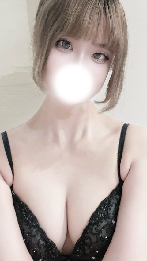本日21時〜出勤します❕
今日はちょっと暑いから
お兄さんと水遊びにして涼みたいよ🫶🏻🥹