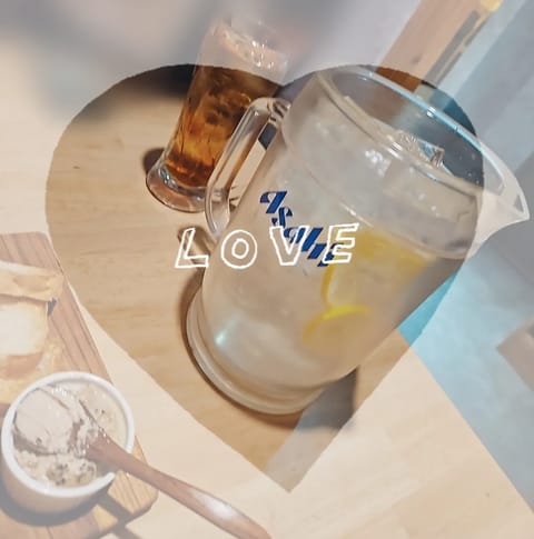 おはようございます☀️

前回ラスト枠で飲みに連れ出してくれた
仲良しさんありがとう～☺️🌟

この馬鹿でかレモンサワー