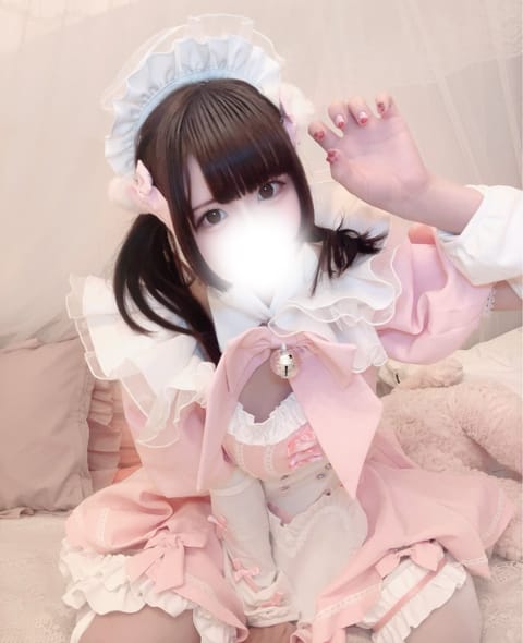 3日間
ありがとうございました！
猫のコスプレみたいって言われたのお写真は猫耳メイド🐱
また出勤しましたらよろしくお願い