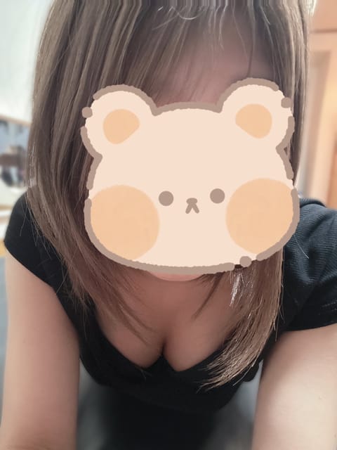 先日は沢山ありがとうございました♡

「ショートカット似合う」
「リピートしたの初めて」
「またね」
沢山嬉しいお言葉聞