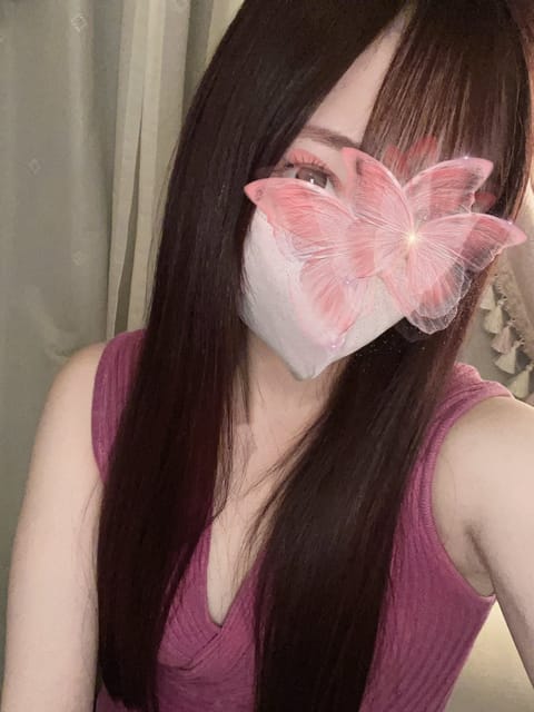柏木出勤してます🌱

風強くて外寒すぎた🥶🥶
お部屋でぬくぬくしましょう温めてお待ちしております🧴️🫧