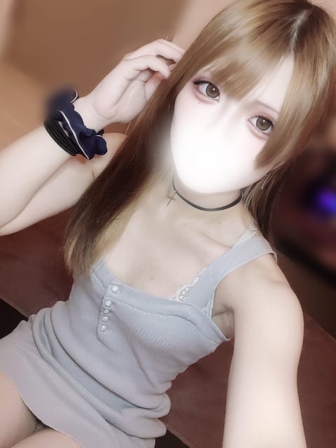 出勤しました🫶

本日19:00〜3:00✨

🈵19:00〜21:00
🈵21:15〜23:15
🈳23:30〜3:0