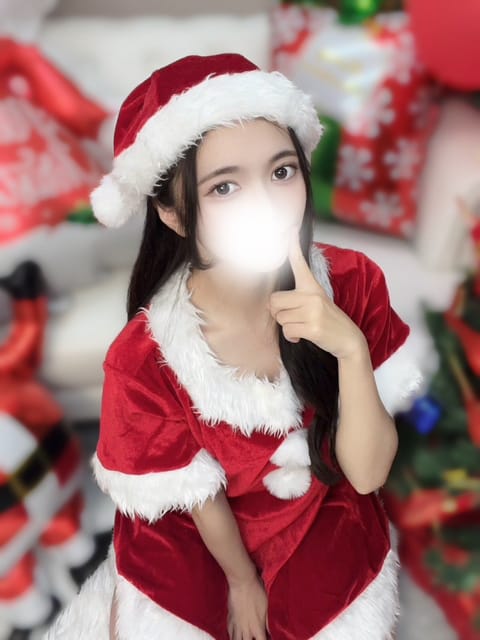 明日15:00〜19:00(最終受付)出勤いたします🎄

年内明日が最後になるかもしれません💭

お待ちしております🫶
