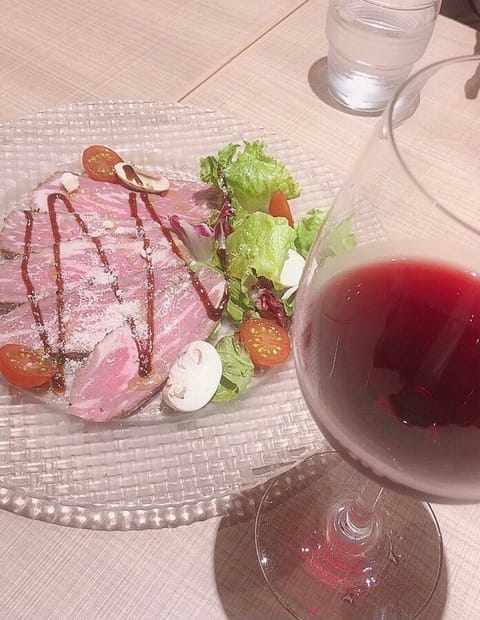 こんにちは！
れいです😊

今週の出勤は
5月28日   20:00-
5月29日    14:00-20:00

あま