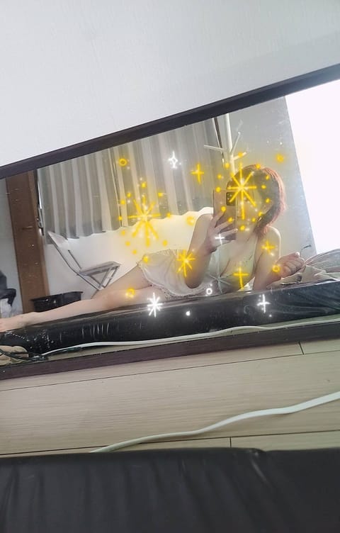 お仕事お疲れ様です(*´ω`*)お家に帰るまえにちょっと寄っていきませんか?斬新!!といってもらえる技あります!是非堪能