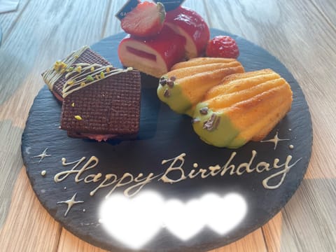 今月お誕生日でした👏💓
美味しいものいっぱい食べてる🤤

今月も残り１０日…
ぜひお誕生日プレゼントに会いに来てください