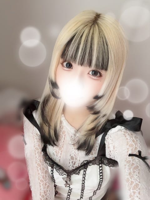 おはようございます🙂‍↕️❣️
ほんじつ、あすは、ユメアイspa新橋に出勤しております🙇🏼‍♀️
１日中おりますので、た