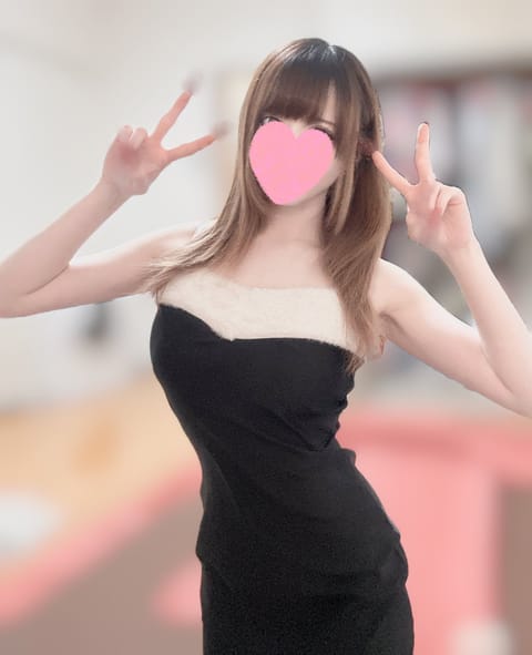おはようございます🐰✨

今日は時間変更になり

越谷で

👉🏻12:00〜02:00👈🏻

長めになりました👏🏻💟

