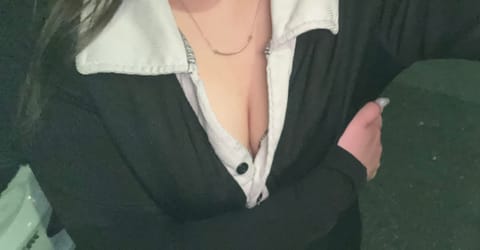 平日の夜中から

イチャイチャしない❔

外でとったなんて内緒🤫🤫🤫