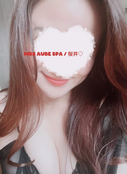 今日は久しぶりです🤭
17時までいてるよ💐
お問い合わせお待ちしております♡