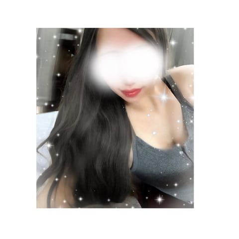 おはようございます🧚✨
本日も本指様事前のご予約ありがたいです🩵
最短12:30〜🈳ですので
お問い合わせお待ちしており