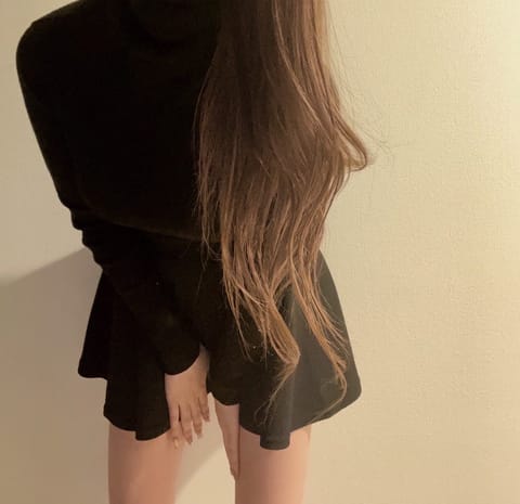 初めまして🪽🫧
都内出張型メンズエステPolarisの
椿じゅんなです♡
一段と冷え込んできましたね…❄️.*˚
そんな